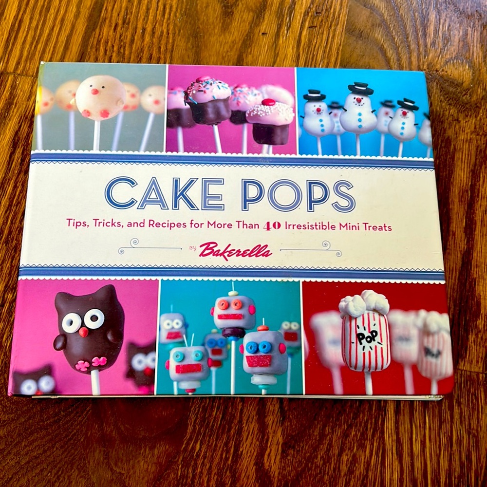 Cake Pops Tricks and Recipe Book